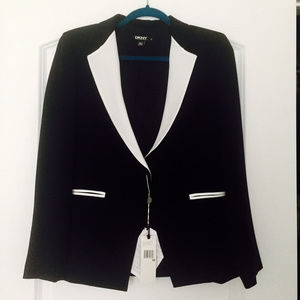 DKNY DRESSY BLACK BLAZER SIZE 8